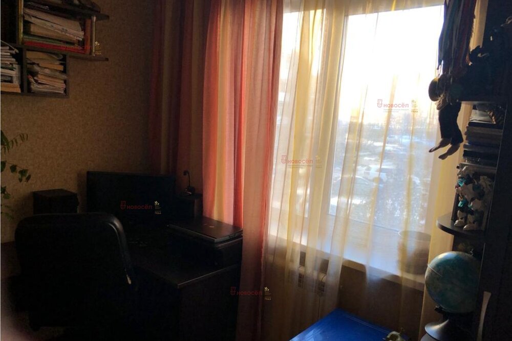 Памятник ленину (нижний тагил). Памятник черепанова нижний тагил. Памятник отцу и сыну черепановым в нижнем тагиле. 13,. Памятник черепановым нижний тагил.