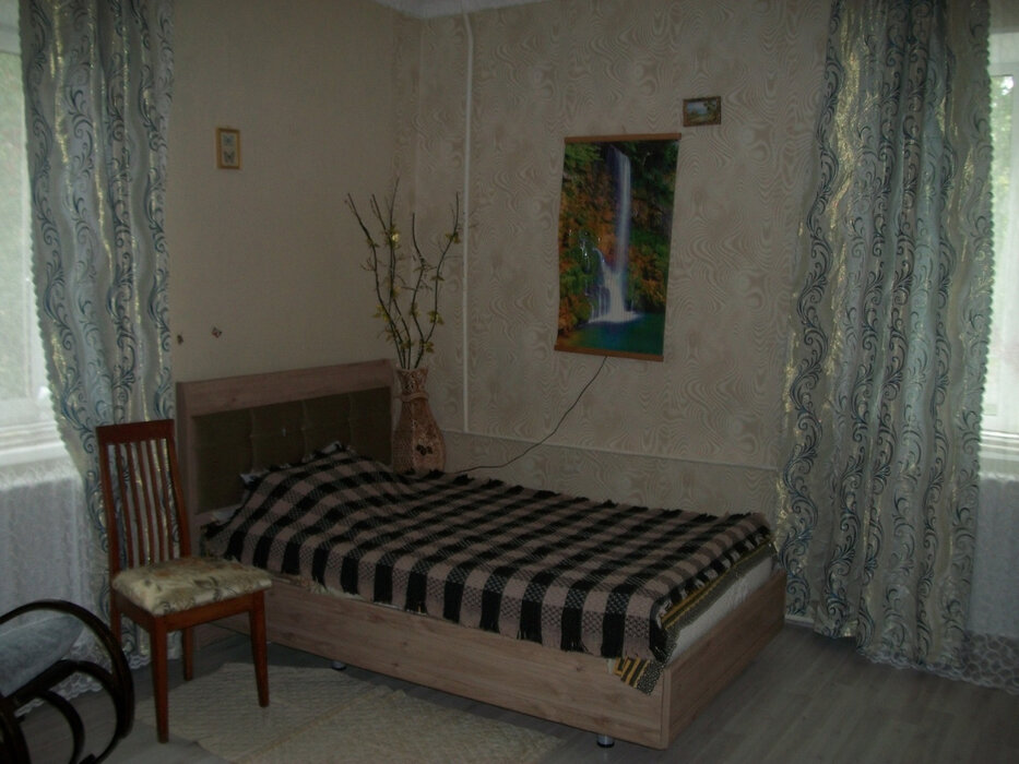 Екатеринбург, ул. Энтузиастов, 61 (Эльмаш) - фото комнаты (1)