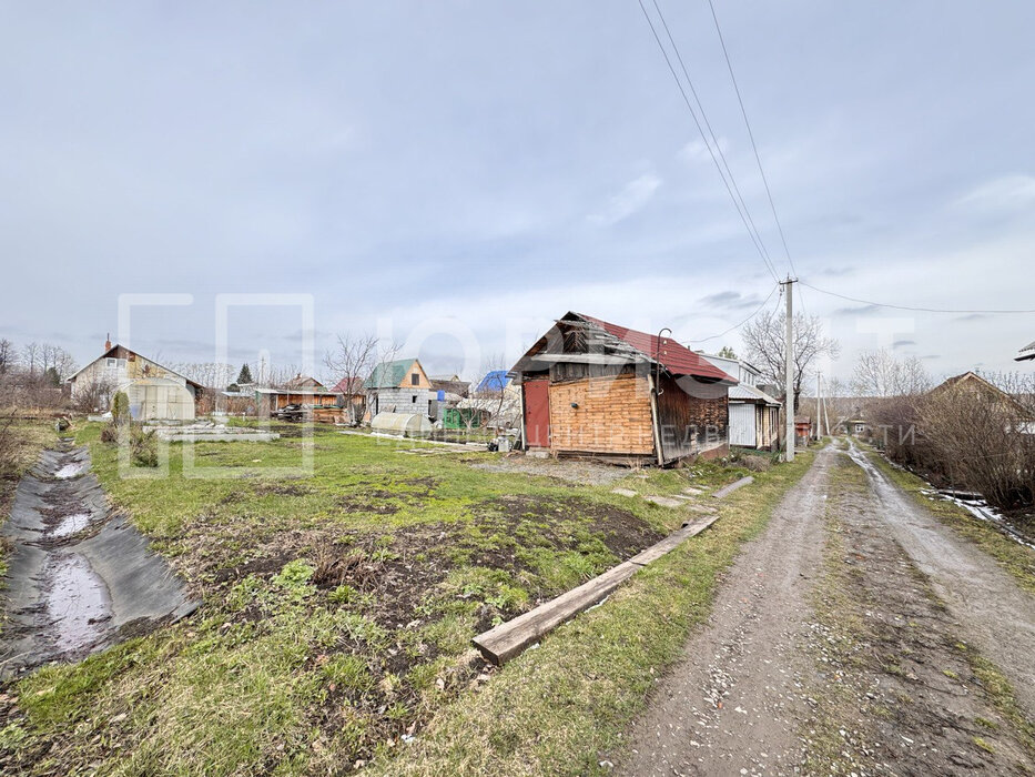 г. Нижний Тагил, ул. Южная, 115 (городской округ Нижний Тагил) - фото дома (6)