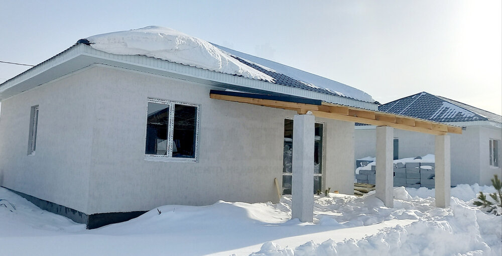 п. Бобровский, ул. Терновая,   (городской округ Сысертский) - фото дома (1)