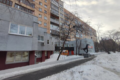 Екатеринбург, ул. Испанских Рабочих, 28 (Центр) - фото квартиры
