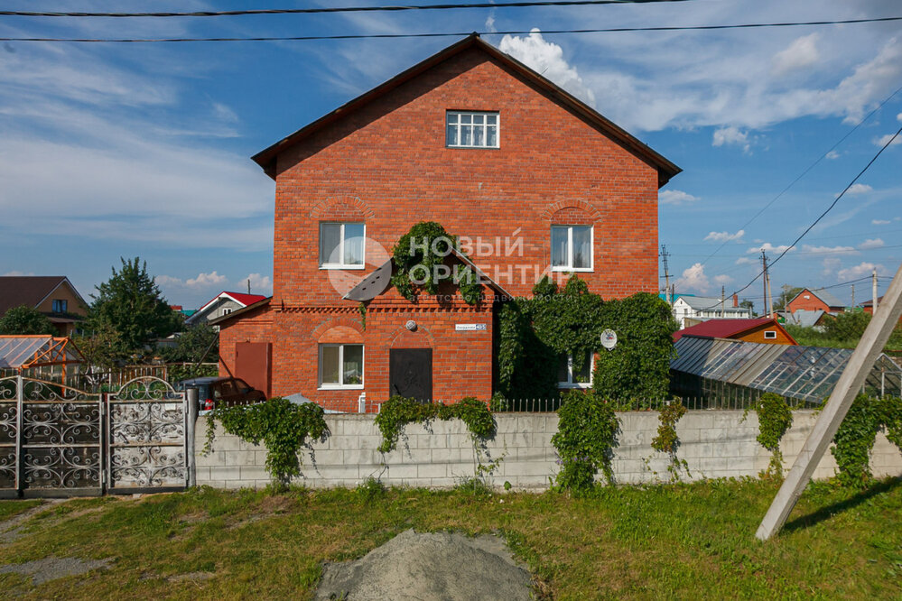 п. Большой Исток, ул. Свердлова, 40/5 (городской округ Сысертский) - фото коттеджа (1)