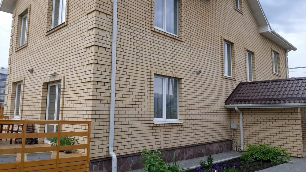 Екатеринбург, ул. Медногорская, 102 (Широкая речка) - фото дома (2)