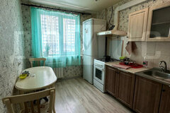 г. Березовский, ул. Загвозкина, 12 (городской округ Березовский) - фото квартиры