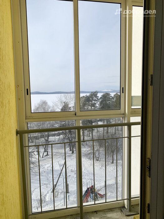 г. Среднеуральск, ул. Набережная, 1Г (городской округ Среднеуральск) - фото квартиры (3)