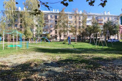 г. Асбест, ул. Победы, 14 (городской округ Асбестовский) - фото квартиры