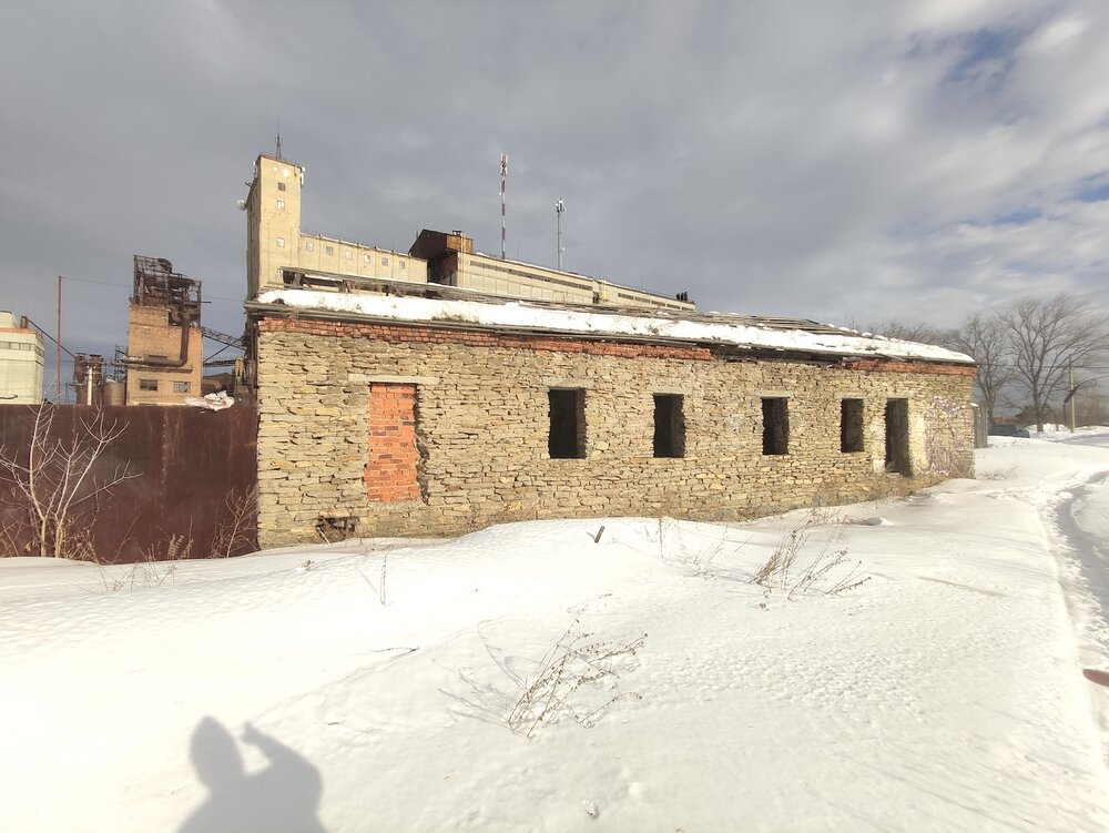 поселок городского типа Белоярский, ул. Клубная, 3 (городской округ Белоярский) - фото торговой площади (3)