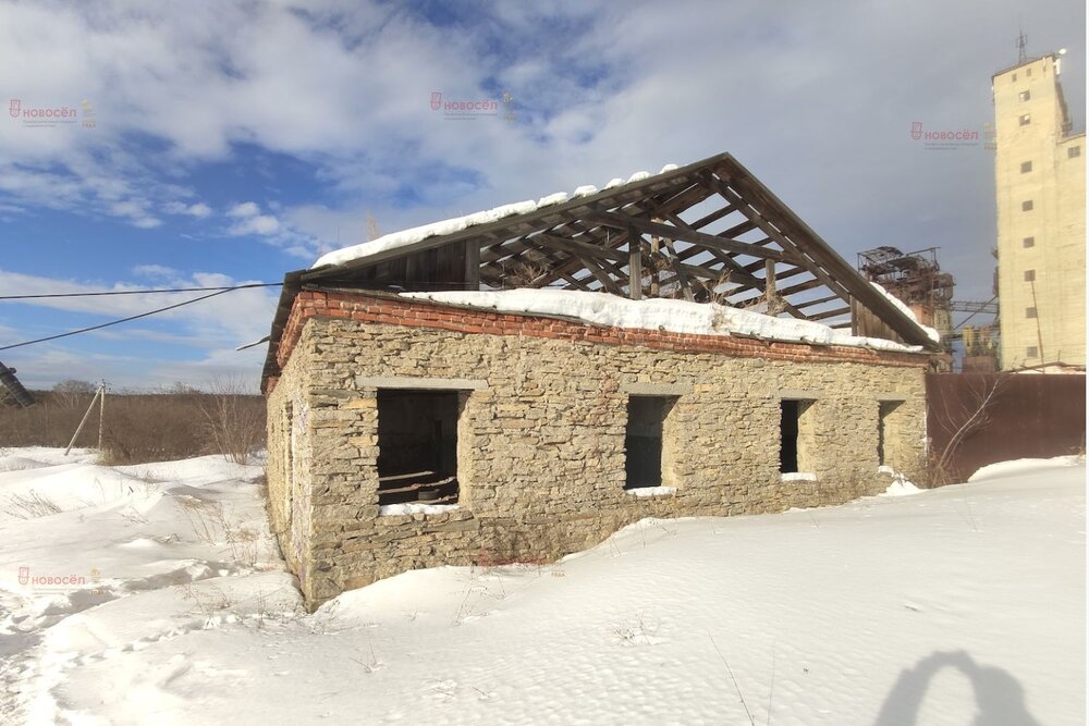 поселок городского типа Белоярский, ул. Клубная, 3 (городской округ Белоярский) - фото промышленного объекта (3)