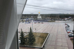 г. Каменск-Уральский, ул. Победы, 1А (городской округ Каменский) - фото квартиры