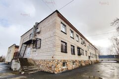 поселок городского типа Малышева, ул. Свободы, 9а (городской округ Малышевский) - фото офисного помещения