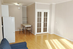 Екатеринбург, ул. Краснолесья, 26 (УНЦ) - фото квартиры