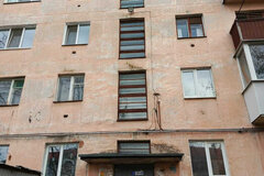 г. Асбест, ул. Победы, 14 (городской округ Асбестовский) - фото квартиры