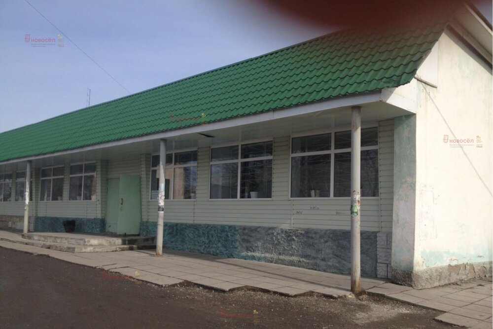 г. Камышлов, ул. Строителей, 14а (городской округ Камышловский) - фото здания (2)
