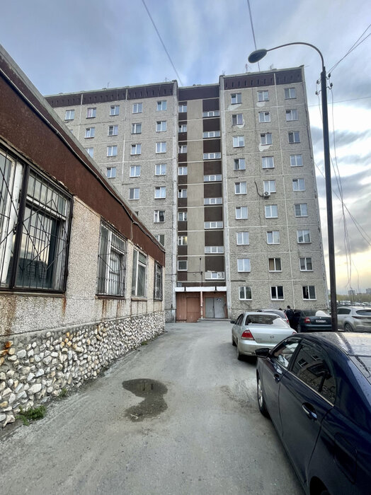 Екатеринбург, ул. 40-летия Комсомола, 32/1 (ЖБИ) - фото комнаты (3)