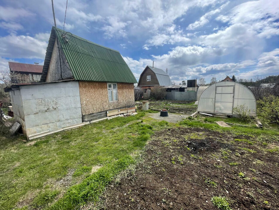 СНТ Строитель, 5-я улица (городской округ Белоярский) - фото сада (3)