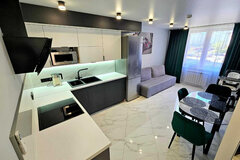 Екатеринбург, ул. Краснолесья, 10/4 (УНЦ) - фото квартиры