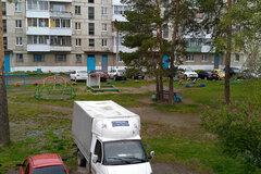 п. Буланаш, ул. Комсомольская, 14 (городской округ Артемовский) - фото квартиры