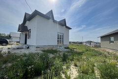 к.п. Зеленые кварталы, ул. Нектариновая, (городской округ Белоярский, п. Рассоха) - фото коттеджа