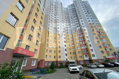 Екатеринбург, ул. Шефская, 106/2 (Эльмаш) - фото квартиры