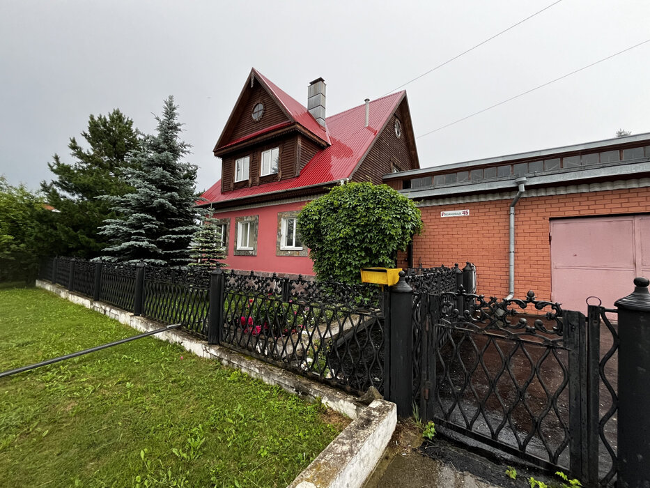 п. Красная Горка, ул. Рябиновая, 45 (городской округ Полевской) - фото коттеджа (1)