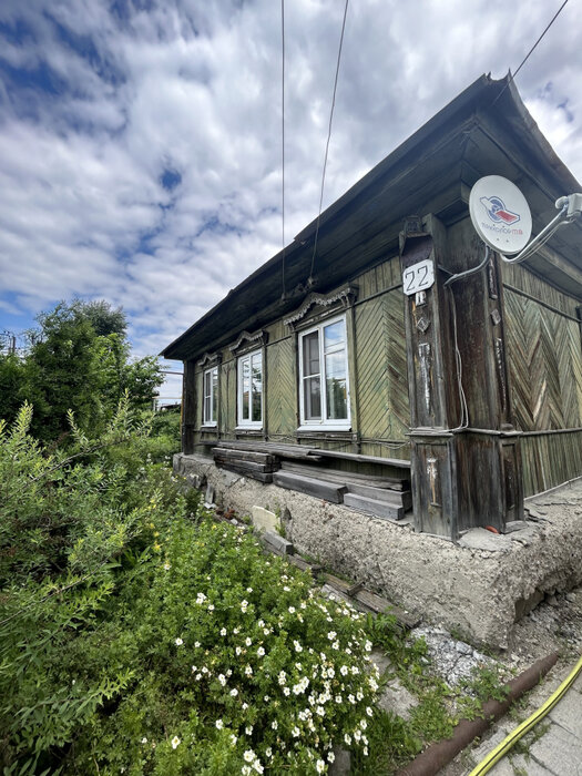 Екатеринбург, ул. Синарская, 22 (Изоплит) - фото дома (1)