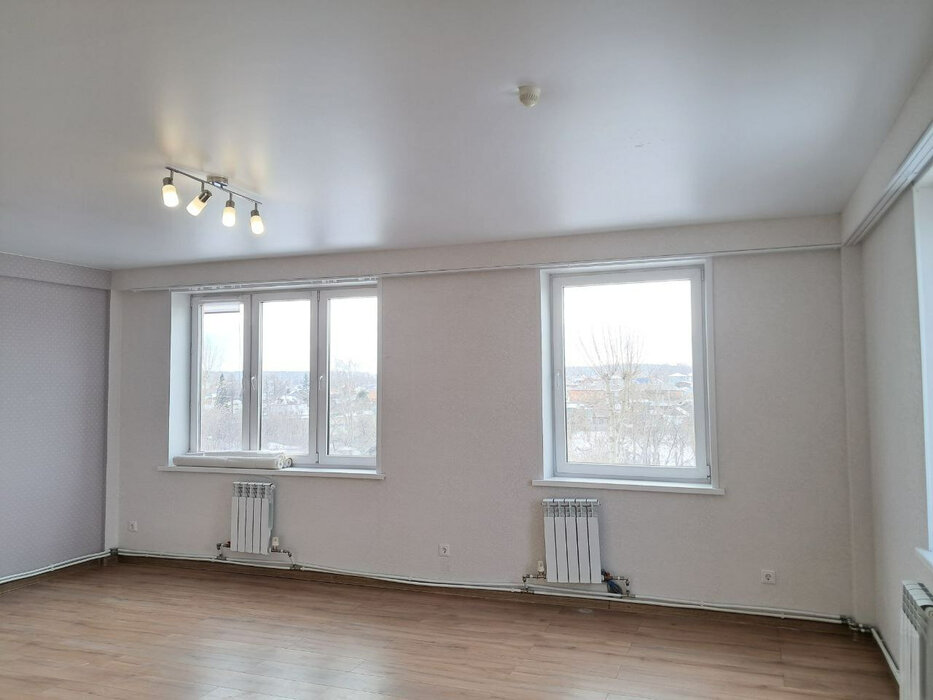 п. Шабровский, ул. Ленина, 32 (городской округ Екатеринбург) - фото квартиры (2)
