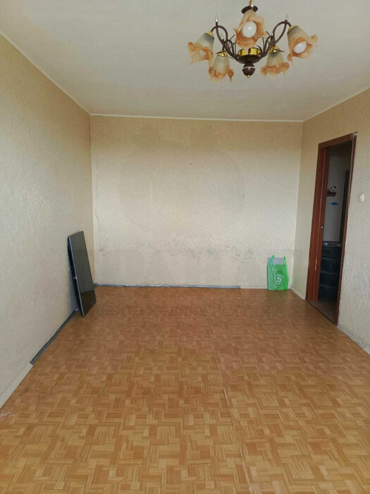 г. Асбест, ул. Пархоменко, 15 (городской округ Асбестовский) - фото квартиры (5)