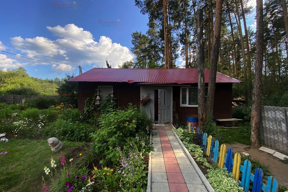 п. Курорт Самоцвет, ул. Курортная, 15 а (городской округ Алапаевский) - фото дома (3)