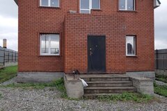 п. Бобровский, ул. Краснодеревцев, 112 (городской округ Сысертский) - фото коттеджа