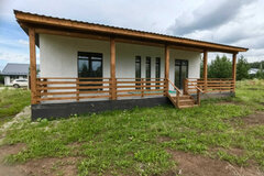 к.п. Зеленые кварталы, д. 2 (городской округ Белоярский, п. Рассоха) - фото коттеджа