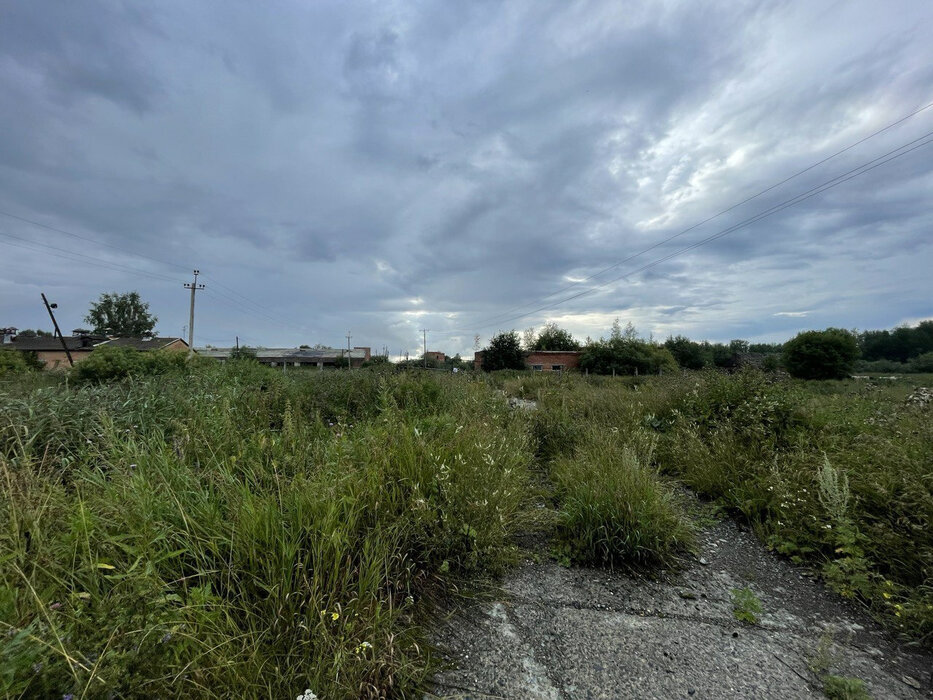 п. Ребристый, ул. Свердлова, 27Б (городской округ Невьянский) - фото здания (5)
