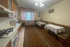 поселок городского типа Белоярский, ул. Коминтерна, 23 (городской округ Белоярский) - фото коттеджа
