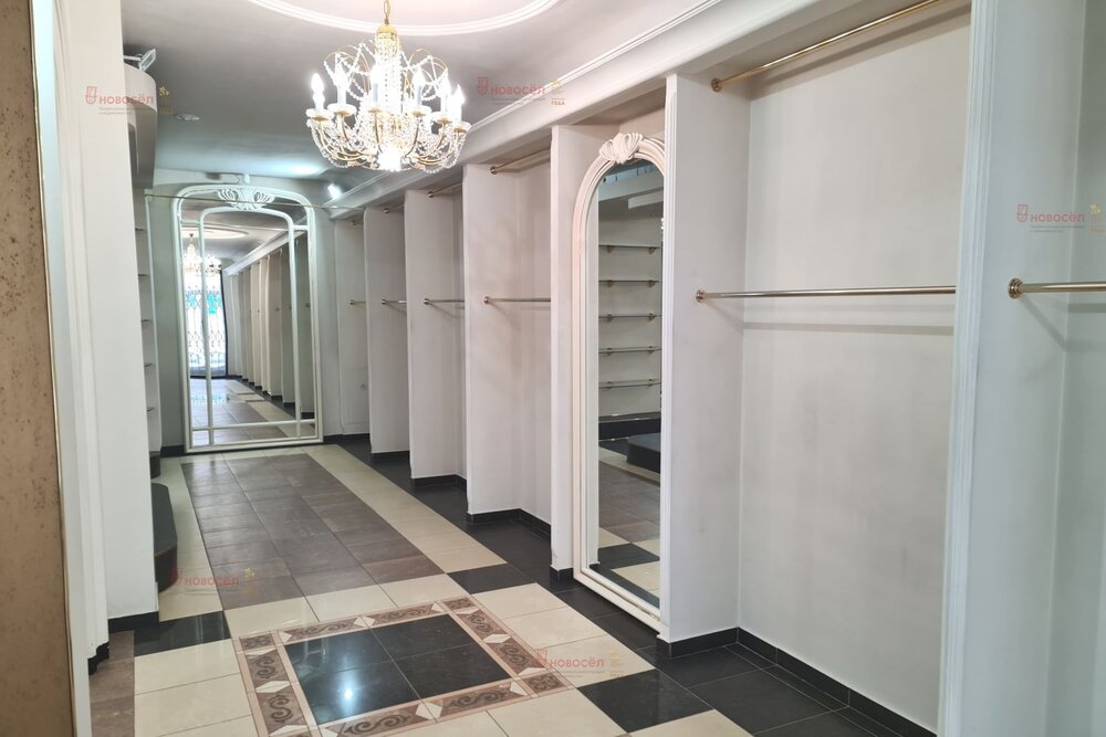 Екатеринбург, ул. Ленина, 97 (Втузгородок) - фото торговой площади (8)