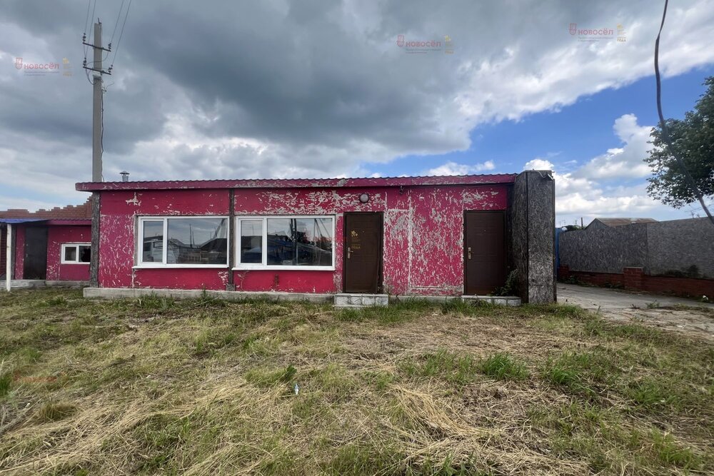 с. Логиново, ул. Свердлова, 10 (городской округ Белоярский) - фото готового бизнеса (2)