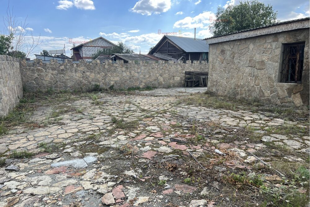 с. Логиново, ул. Свердлова, 10 (городской округ Белоярский) - фото готового бизнеса (5)