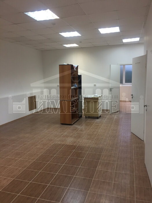 г. Ревда, ул. Энгельса, 57 (городской округ Ревда) - фото торговой площади (7)