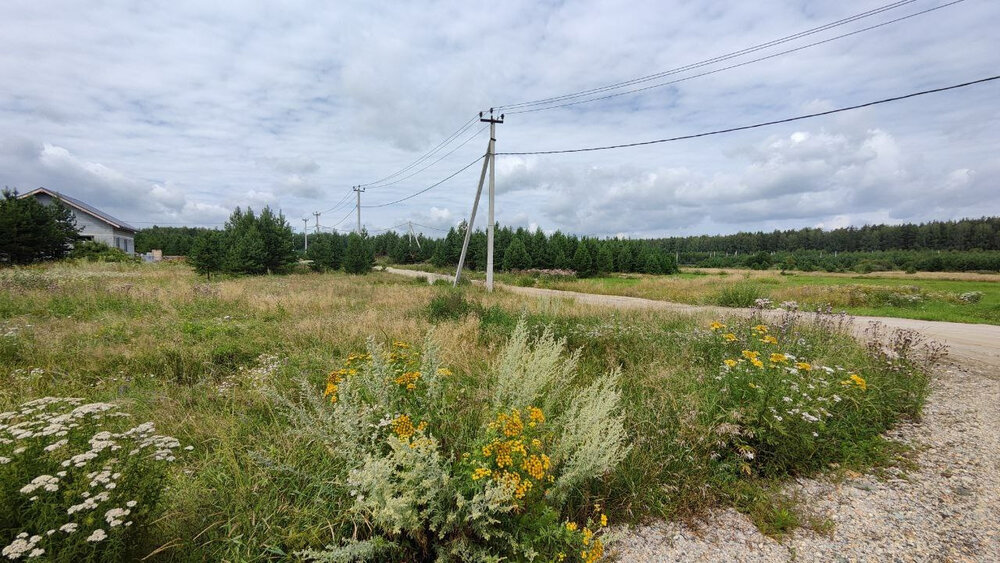 п. Сарапулка, ул. Родниковая, 15 (городской округ Березовский) - фото земельного участка (1)