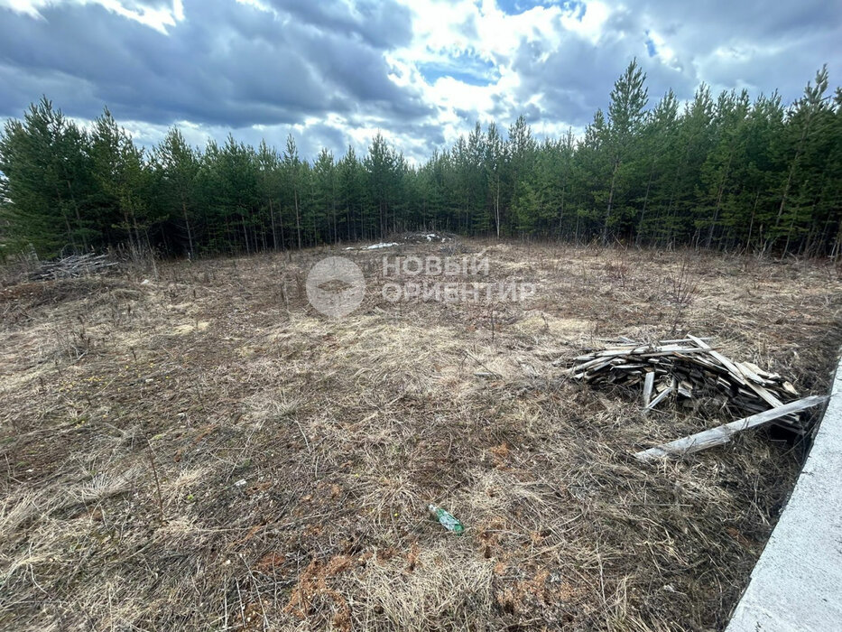 п. Бобровский, ул. Высоцкого (городской округ Сысертский) - фото земельного участка (2)