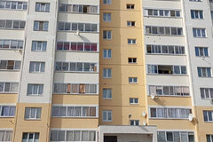 г. Арамиль, ул. 1 Мая, 69 (городской округ Арамильский) - фото квартиры