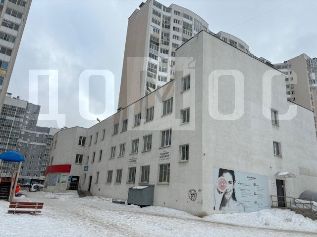 Екатеринбург, ул. Краснолесья, 26 (УНЦ) - фото готового бизнеса (2)