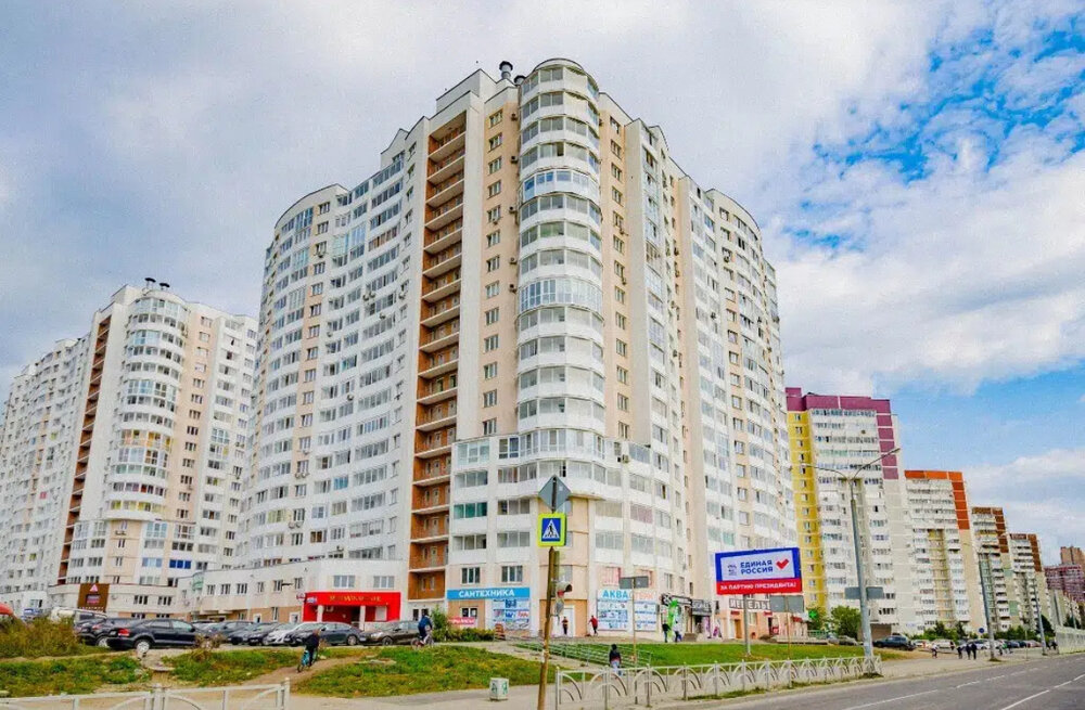 Екатеринбург, ул. Чкалова, 241 (УНЦ) - фото квартиры (2)