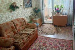 п. Половинный, ул. Строителей, 1 (городской округ Верхняя Пышма) - фото квартиры