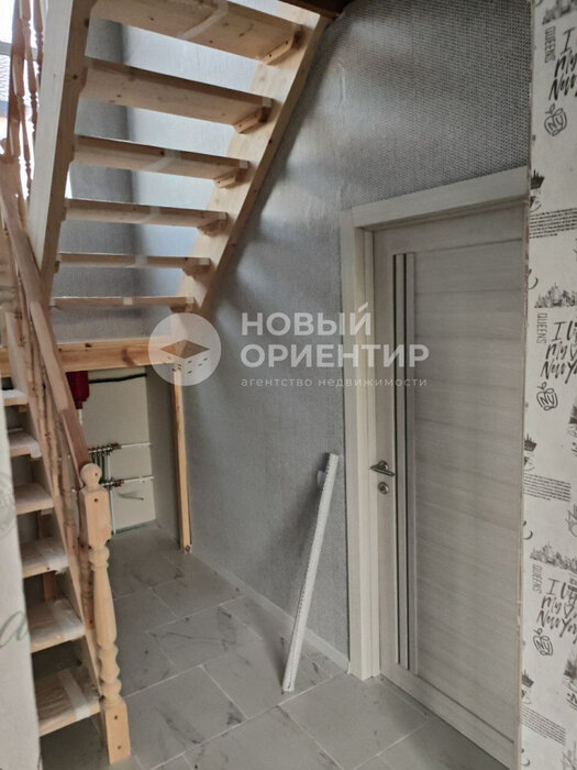 Екатеринбург, ул. Октябрьская, 69А - фото коттеджа (8)