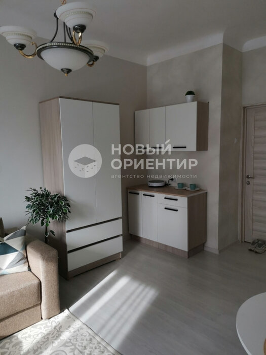 Екатеринбург, ул. Военная, 21 (Вторчермет) - фото комнаты (5)