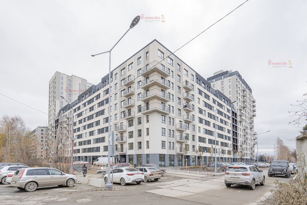 Екатеринбург, ул. Пехотинцев, 2д - фото торговой площади (2)
