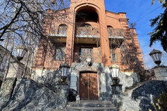 Екатеринбург, ул. Лыжников, 32 (Уктус) - фото коттеджа