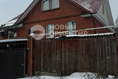 г. Сысерть, ул. Машиностроителей, 27 (городской округ Сысертский) - фото коттеджа