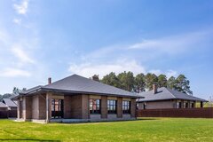 к.п. Усадьбы Жаворонки, ул. Александровский,   (городской округ Березовский) - фото коттеджа