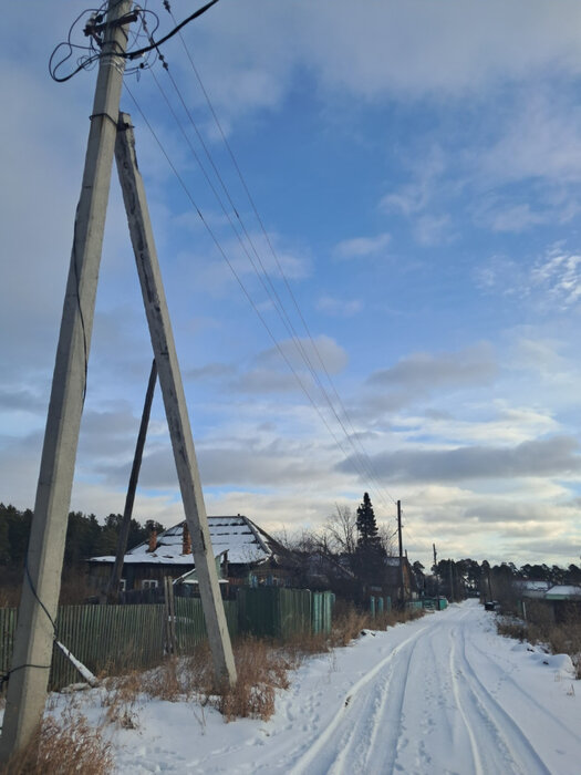 с. Никольское (г.о. Сысертский), ул. Октябрьская, 6 (городской округ Сысертский) - фото земельного участка (6)
