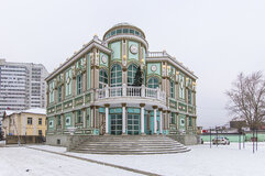 Екатеринбург, ул. Пехотинцев, 25 (Новая Сортировка) - фото здания